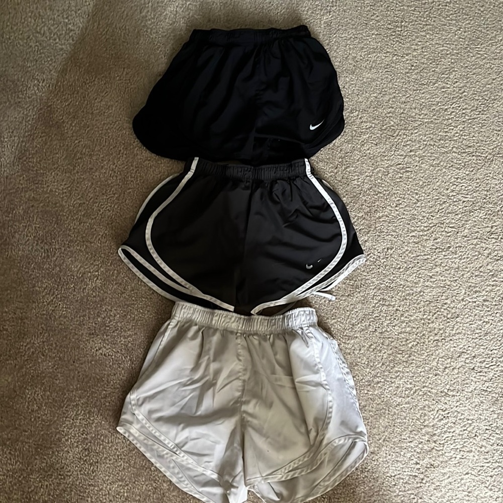bundle of 3 nike shorts all size XS in womens